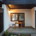 Lodge Osrodek Wypoczynkowy Karolinka