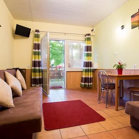 Osrodek Wypoczynkowy Karolinka Lodge Skorzecin