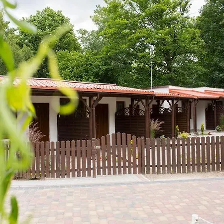 Osrodek Wypoczynkowy Karolinka Lodge Skorzecin