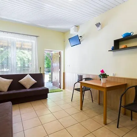 Lodge Osrodek Wypoczynkowy Karolinka Skorzecin