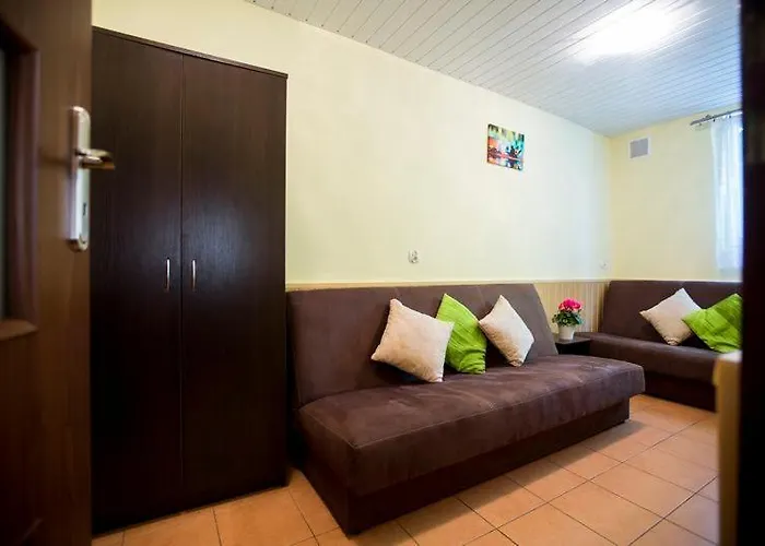 Lodge Osrodek Wypoczynkowy Karolinka *